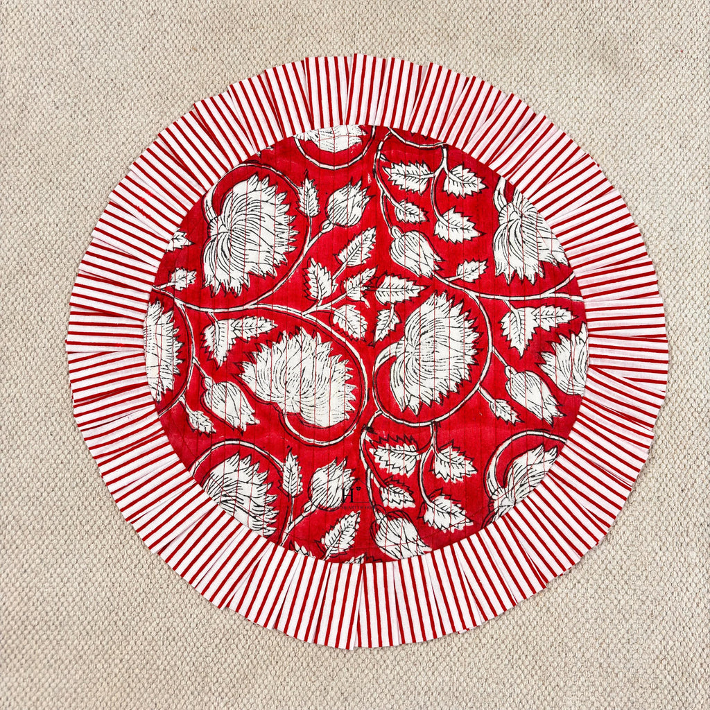 Red Floral Quilted Placemat & Napkin Set: 100% Cotton, Handmade