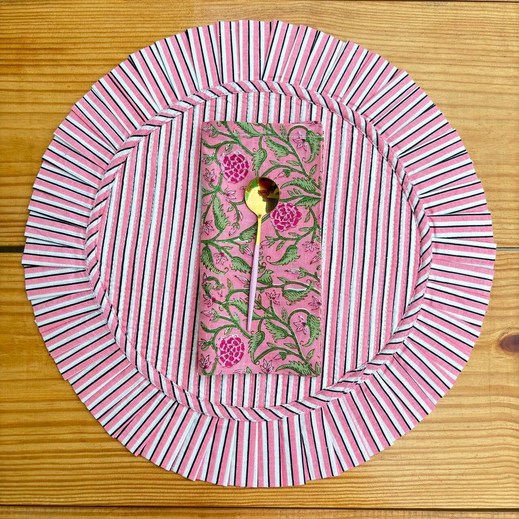 Floral Quilted Round Placemats with Napkins: Rose Pink Cotton Set