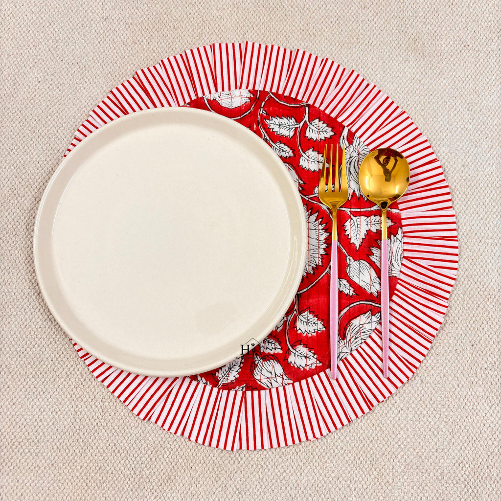 Red Floral Quilted Placemat & Napkin Set: 100% Cotton, Handmade