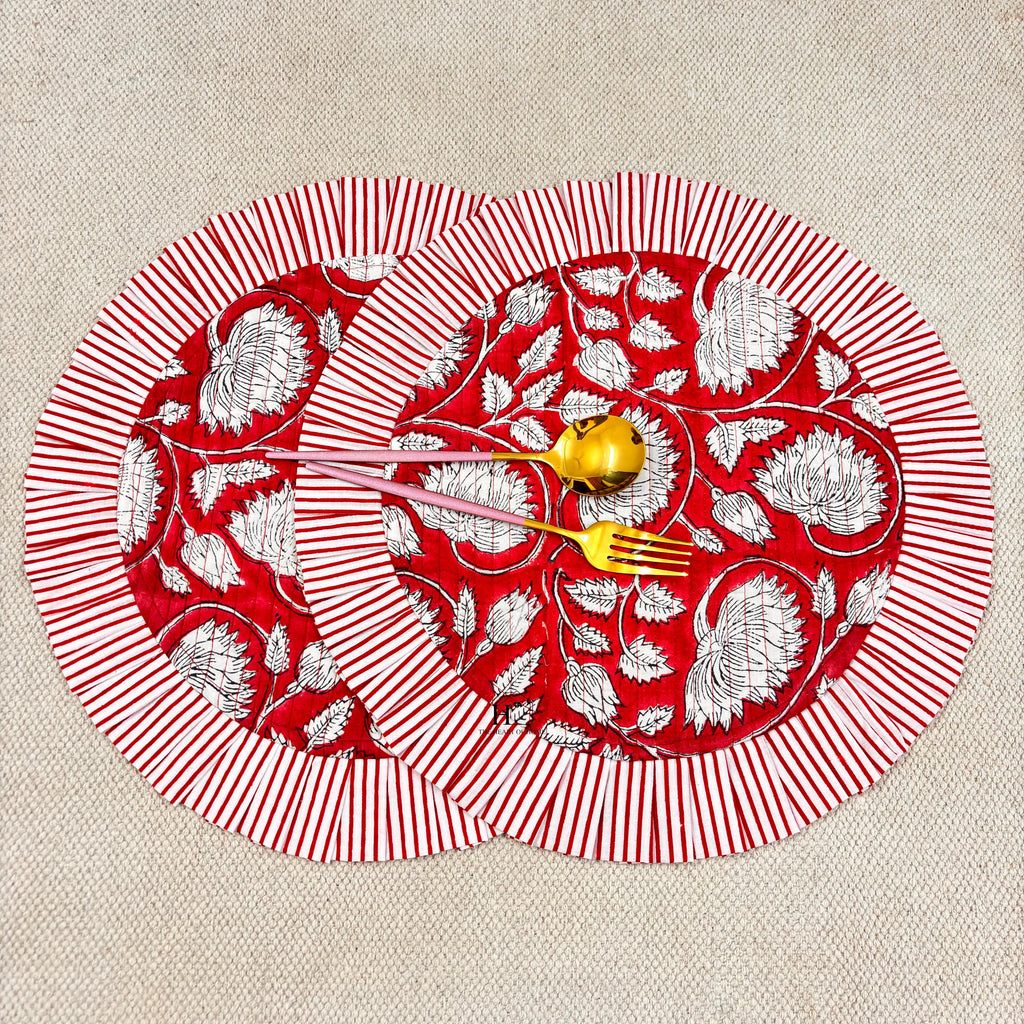 Red Floral Quilted Placemat & Napkin Set: 100% Cotton, Handmade